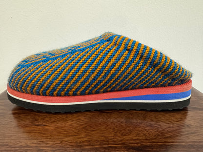 Handmade Cotton Slippers – Traditional Rural Craft from China
