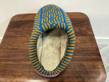 Handmade Cotton Slippers – Traditional Rural Craft from China