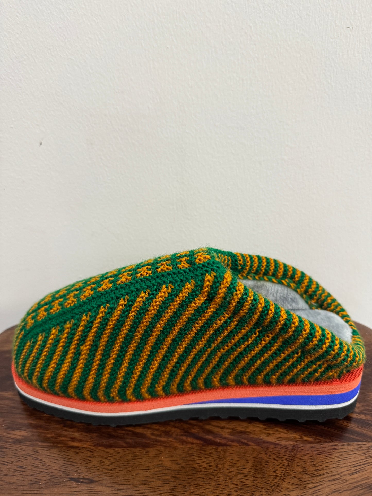 Handmade Cotton Slippers – Traditional Rural Craft from China