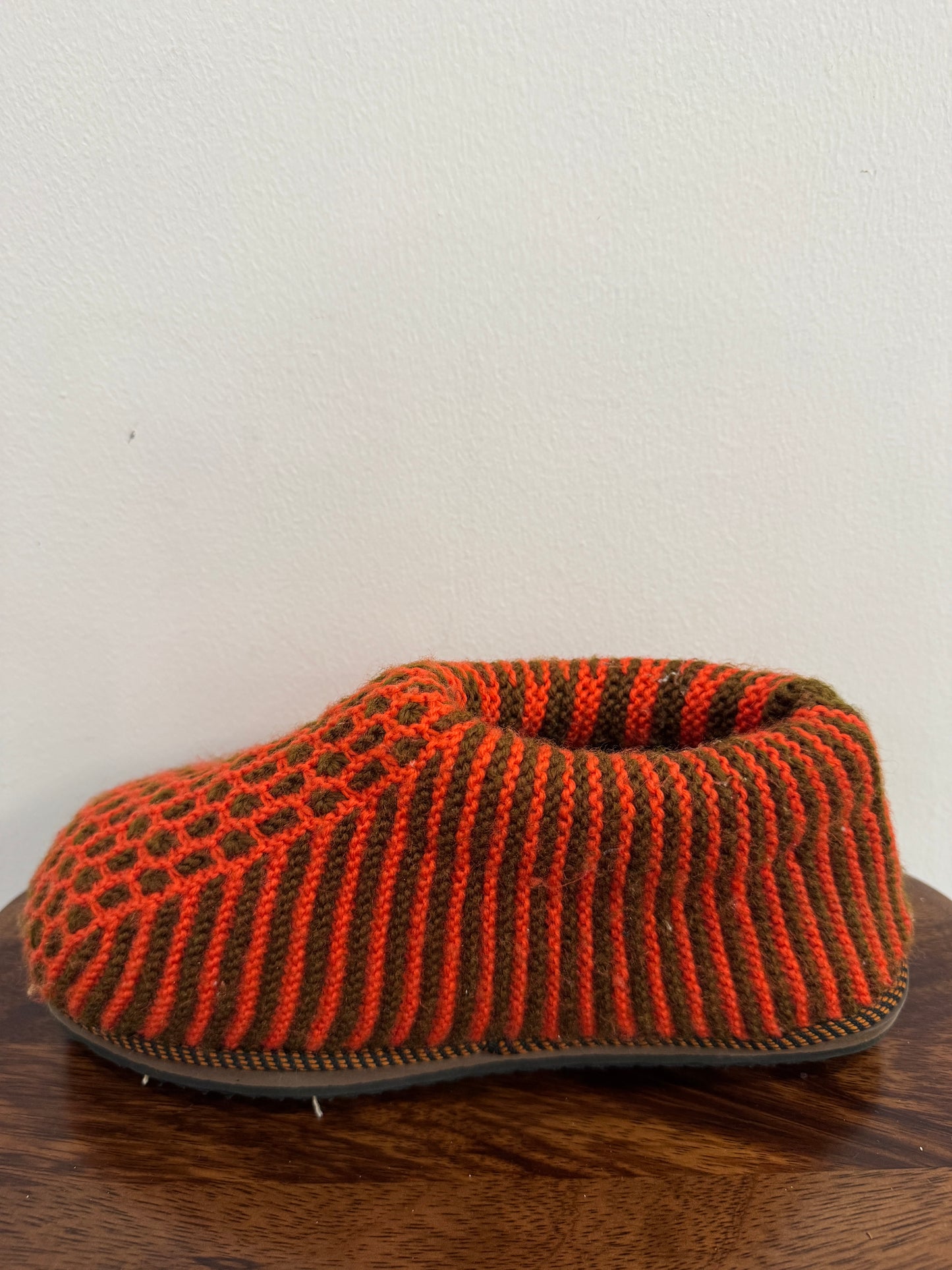 Handmade Cotton Slippers – Traditional Rural Craft from China